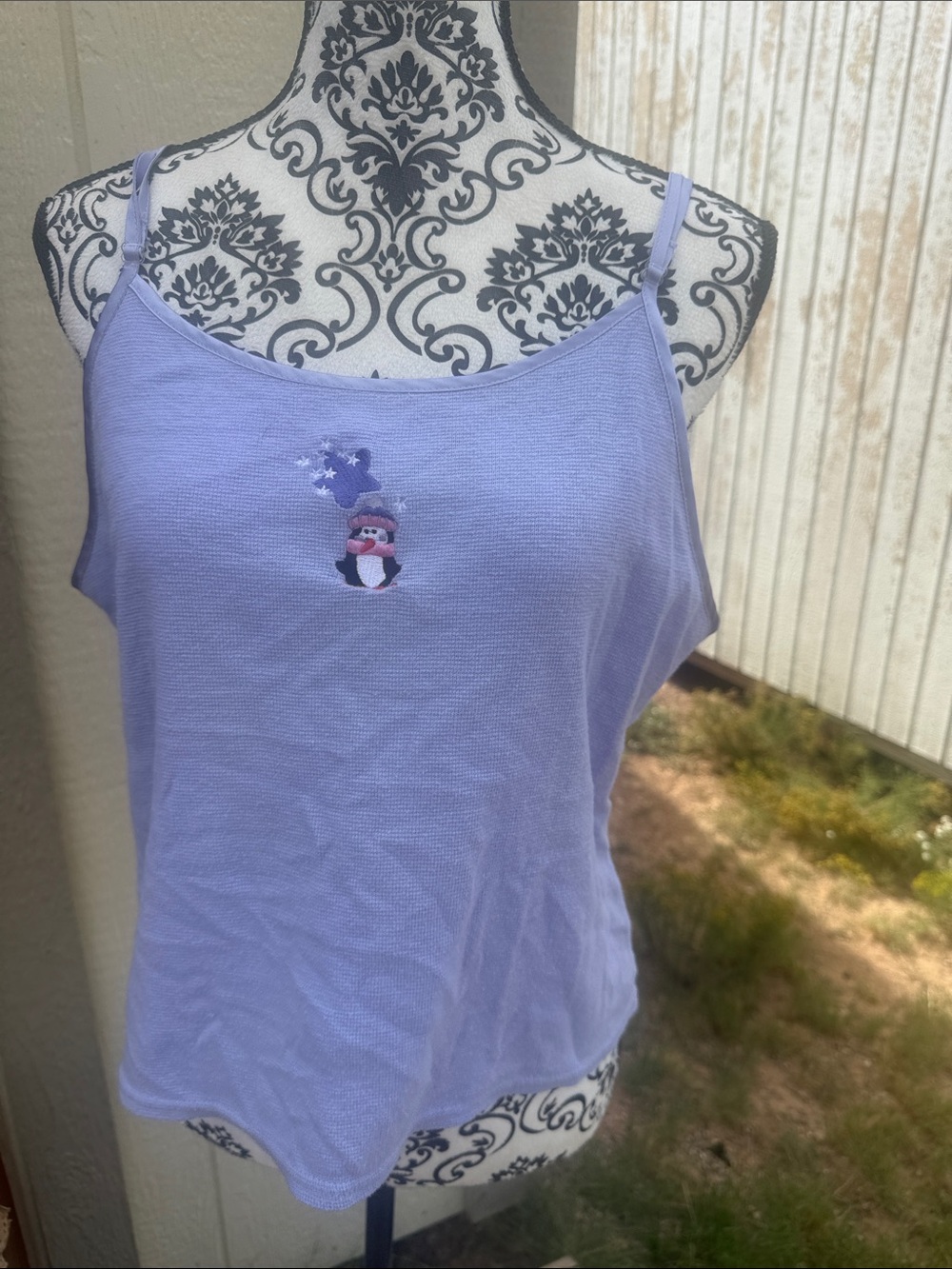 2 pajama tops‎
